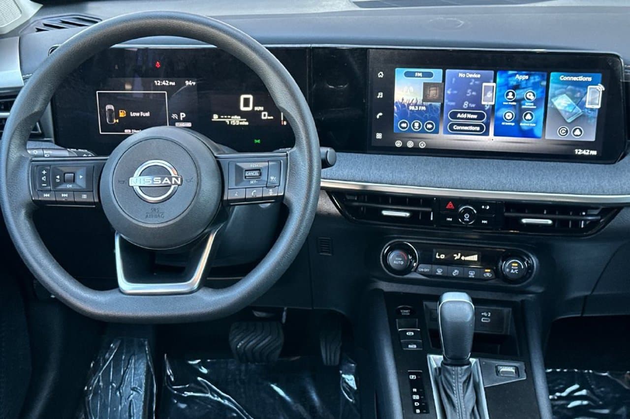 2026 Nissan Kicks SV 11
