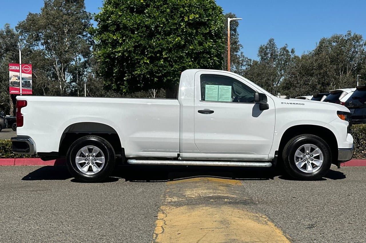 2025 Chevrolet Silverado 1500 Work Truck 3