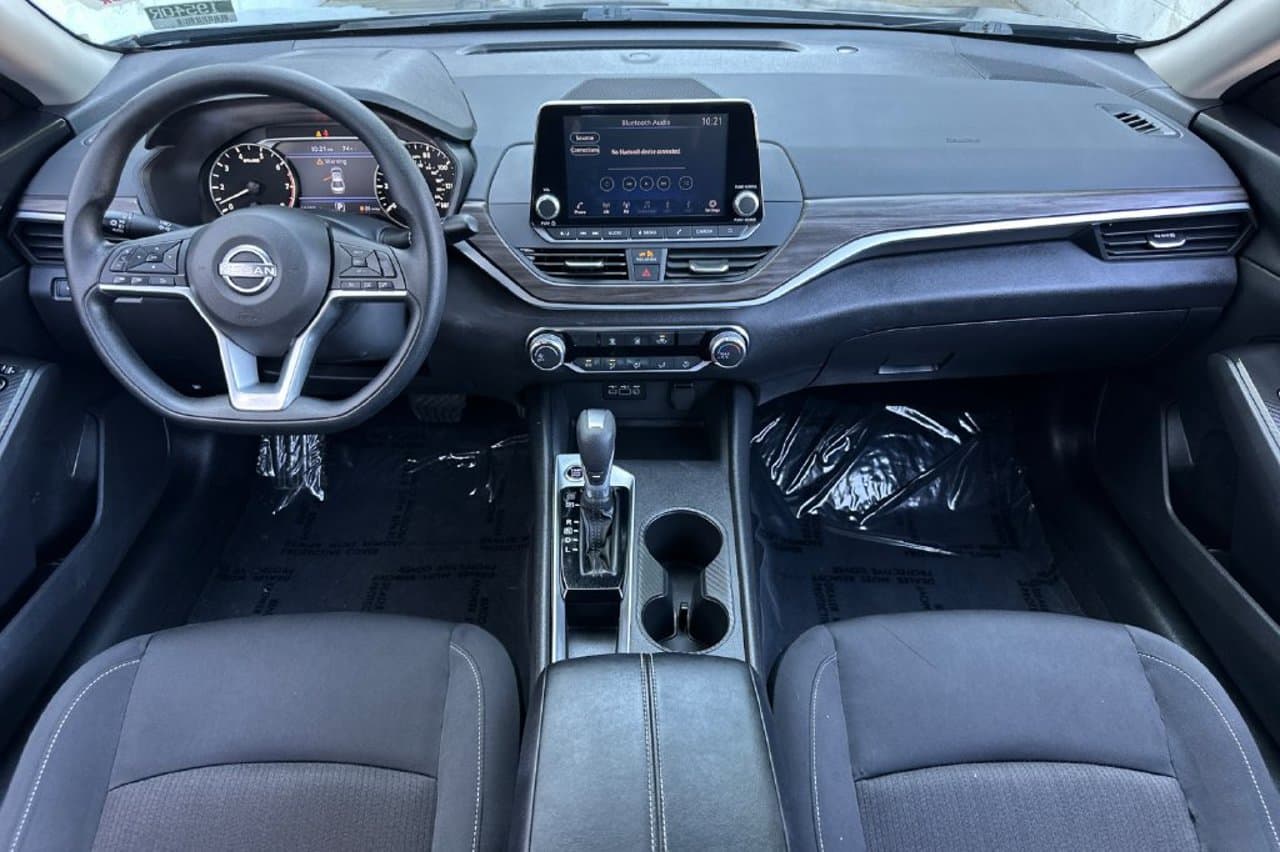 2025 Nissan Altima SV 11