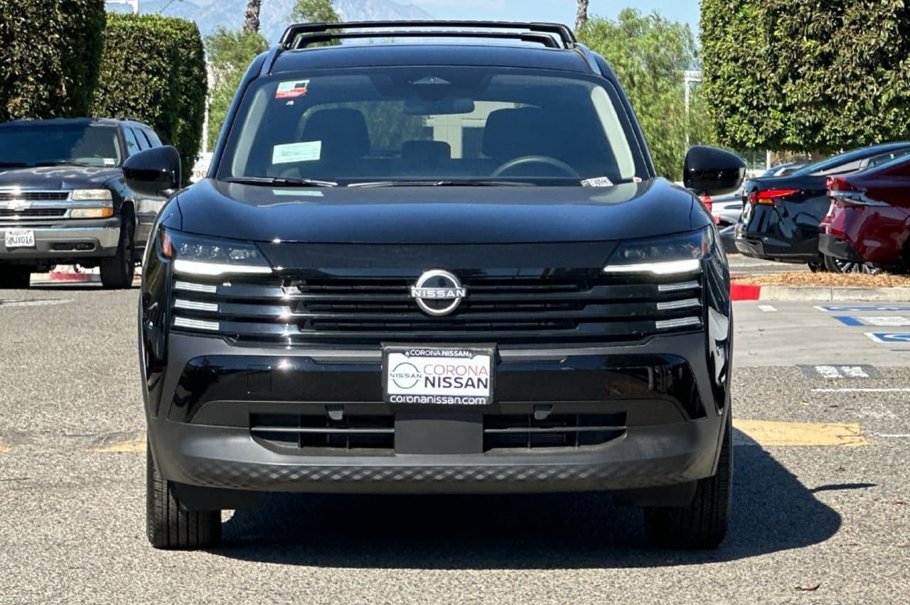 2027 Nissan Kicks SV 7