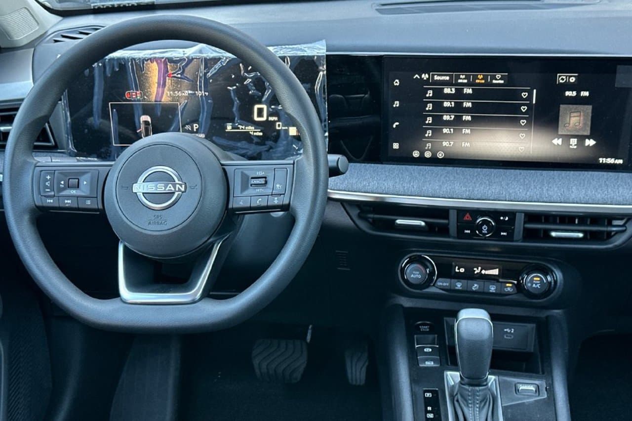 2027 Nissan Kicks SV 11