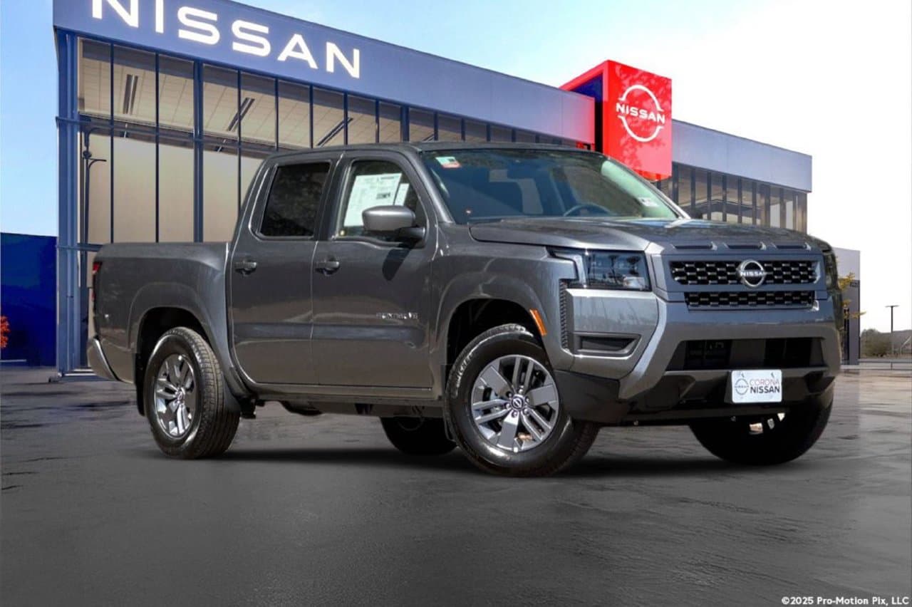 2027 Nissan Frontier SV 2