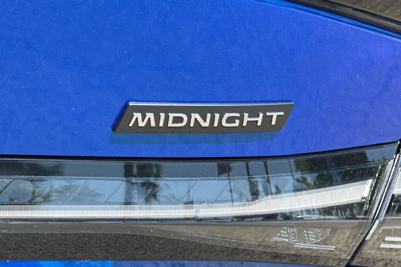 2027 Nissan Sentra SR 22