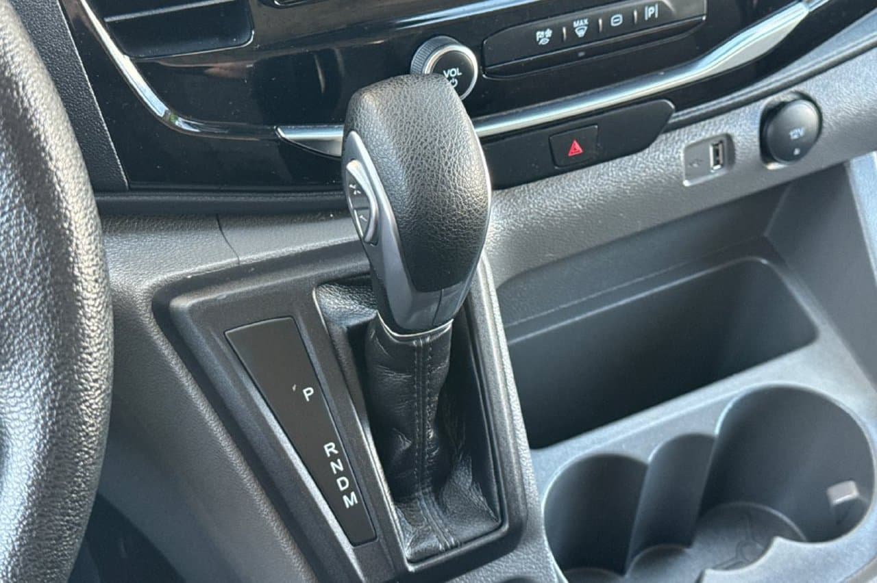 2024 Ford Transit Passenger Wagon XLT 19