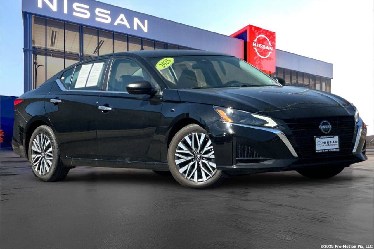 2025 Nissan Altima SV 1