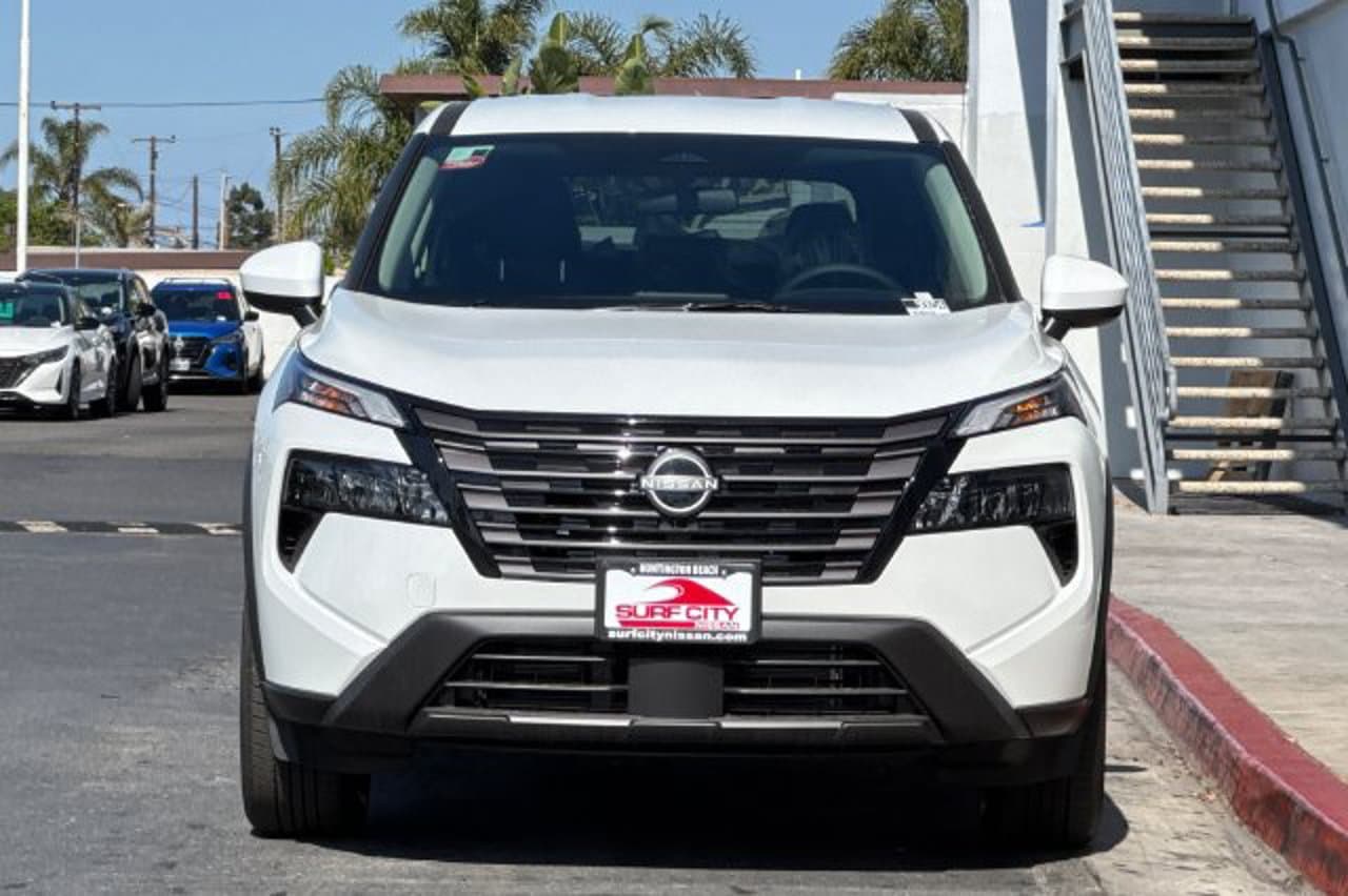 2026 Nissan Rogue SV 6