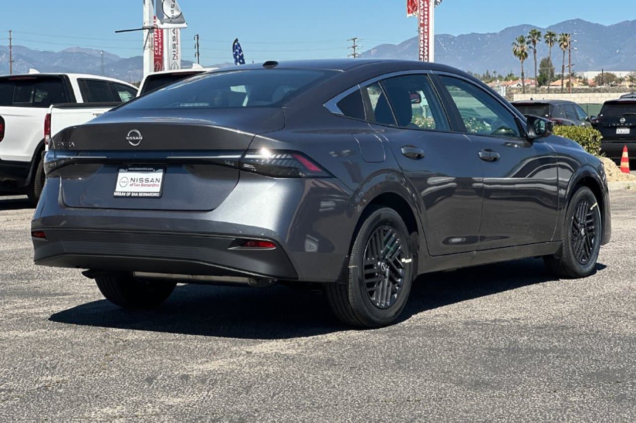 2026 Nissan Sentra SV 3