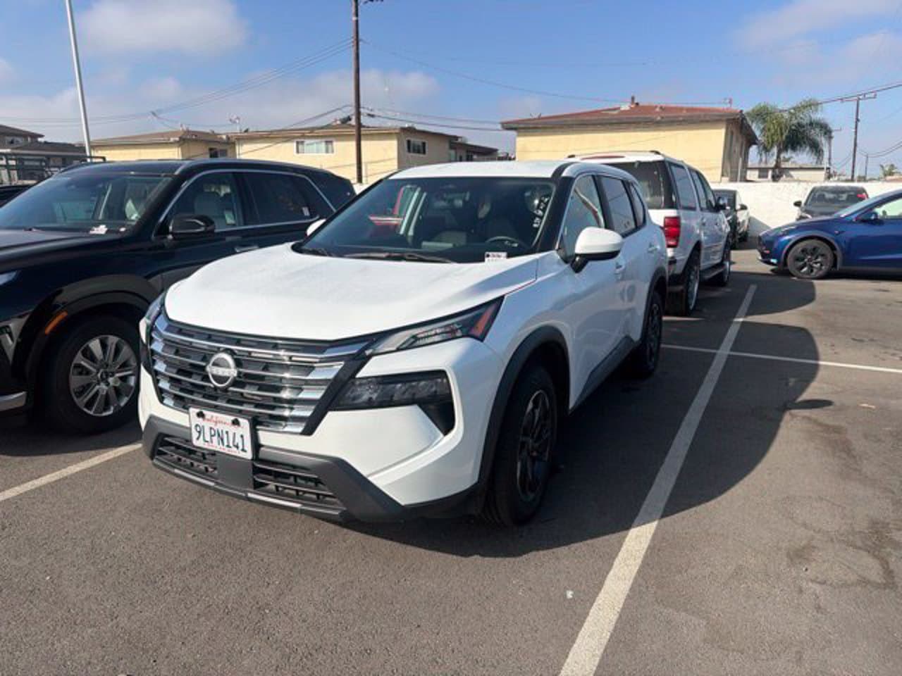 2024 Nissan Rogue SV 2