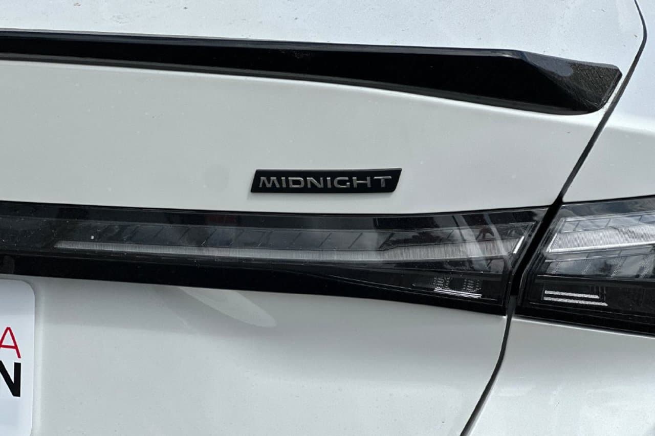 2027 Nissan Sentra SR 22