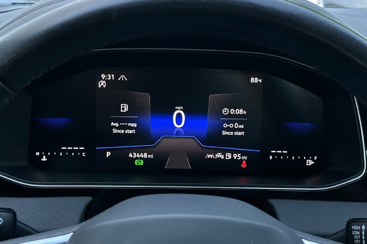 2025 Volkswagen Jetta S 19