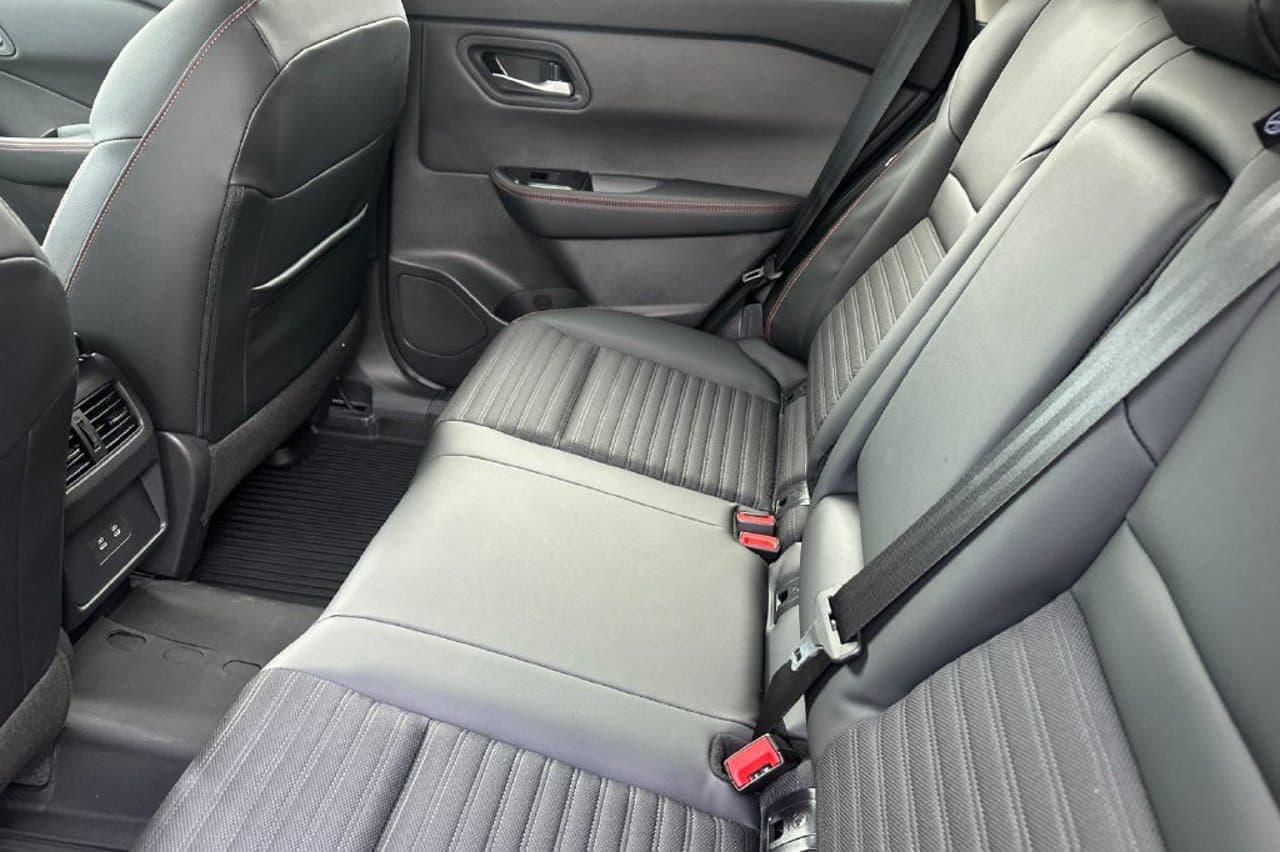 2026 Nissan Rogue Rock Creek 10