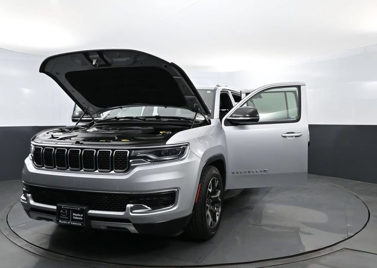 2024 Jeep Wagoneer Series III 27