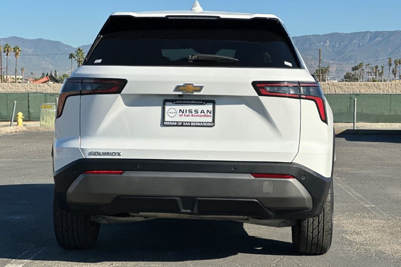 2026 Chevrolet Equinox FWD LT 4