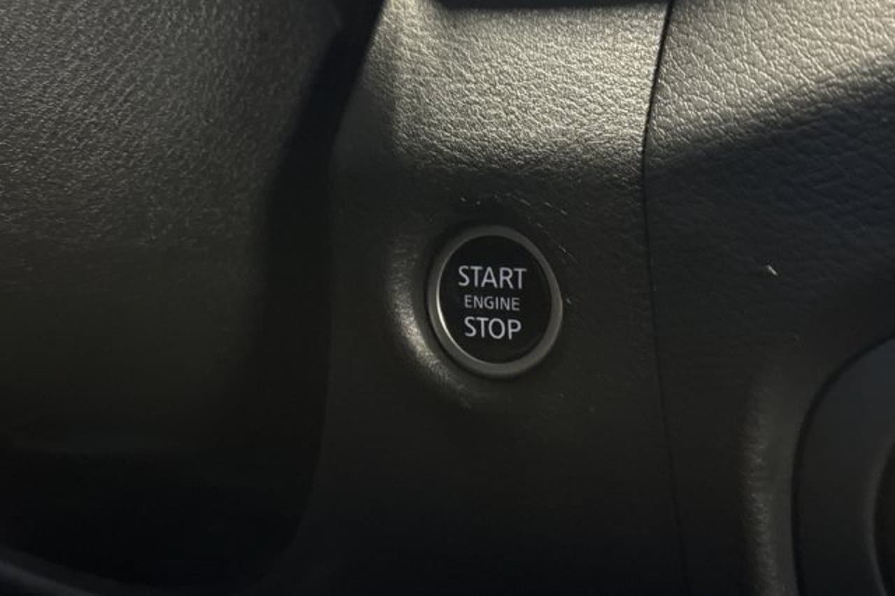 2024 Nissan Frontier PRO-X 20