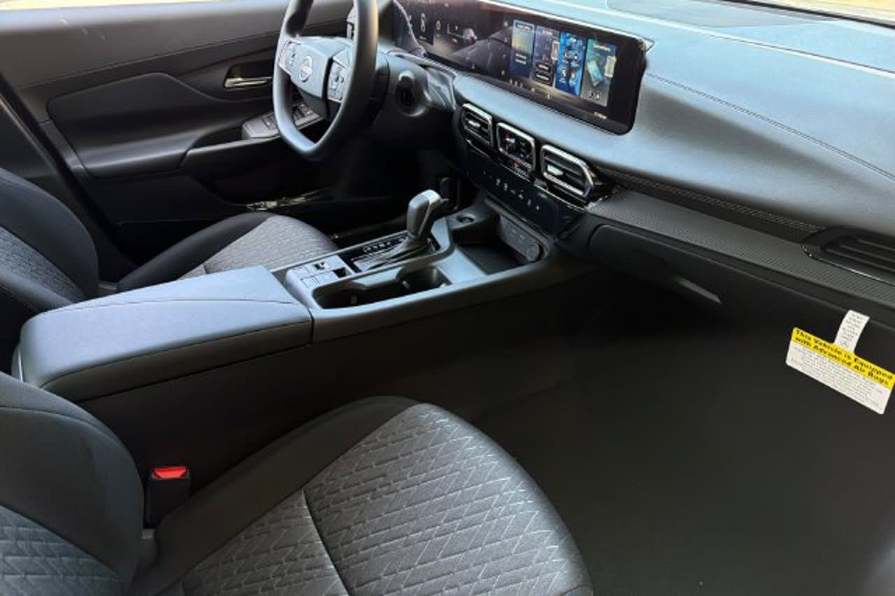 2027 Nissan Sentra SV 12