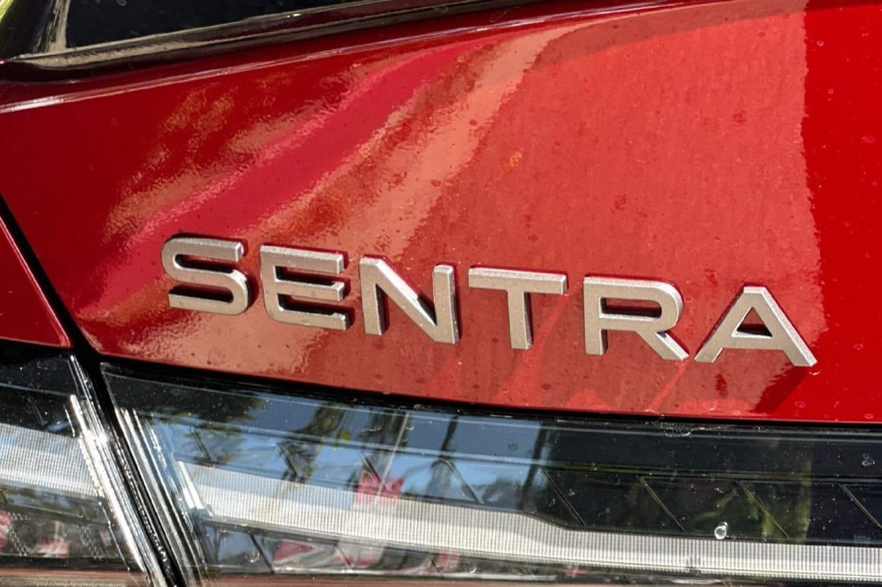 2027 Nissan Sentra SR 22