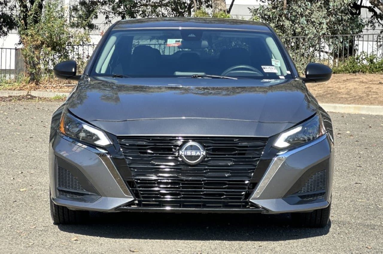 2025 Nissan Altima SV 7
