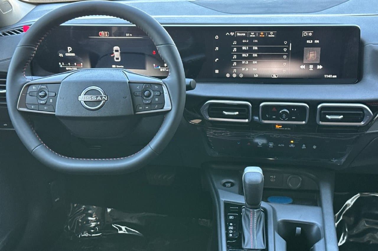 2027 Nissan Sentra SR 11