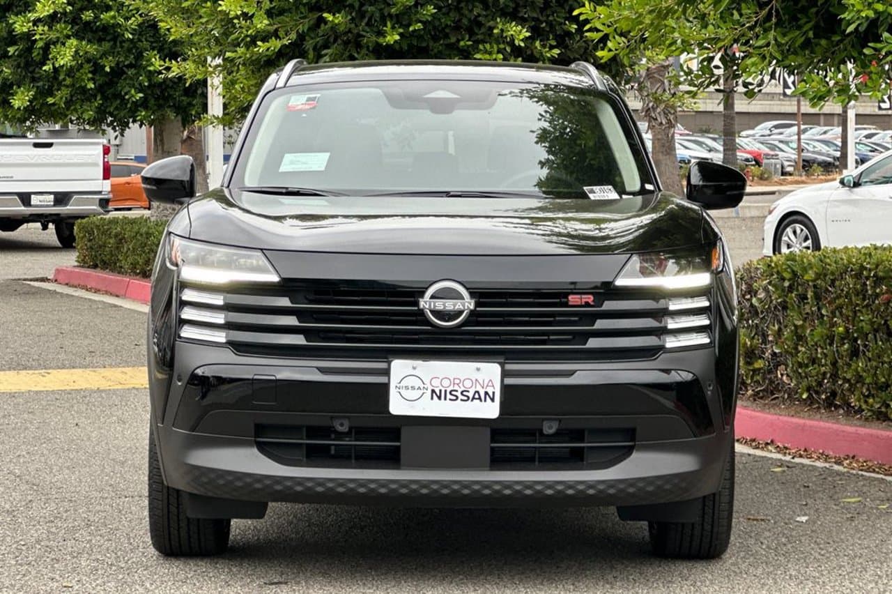 2027 Nissan Kicks SR 7