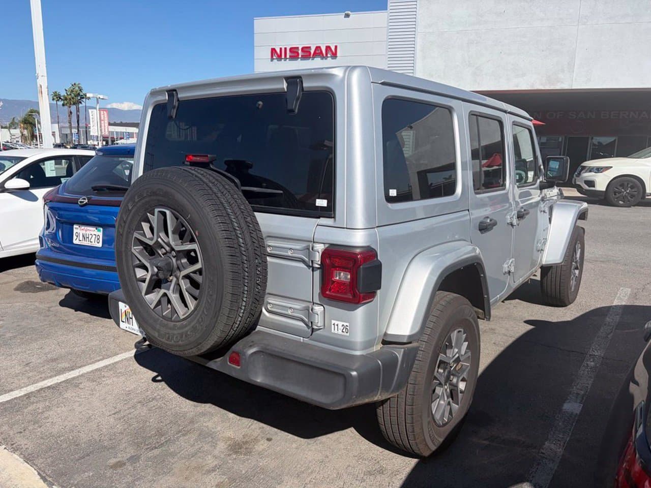 2024 Jeep Wrangler Sahara 2
