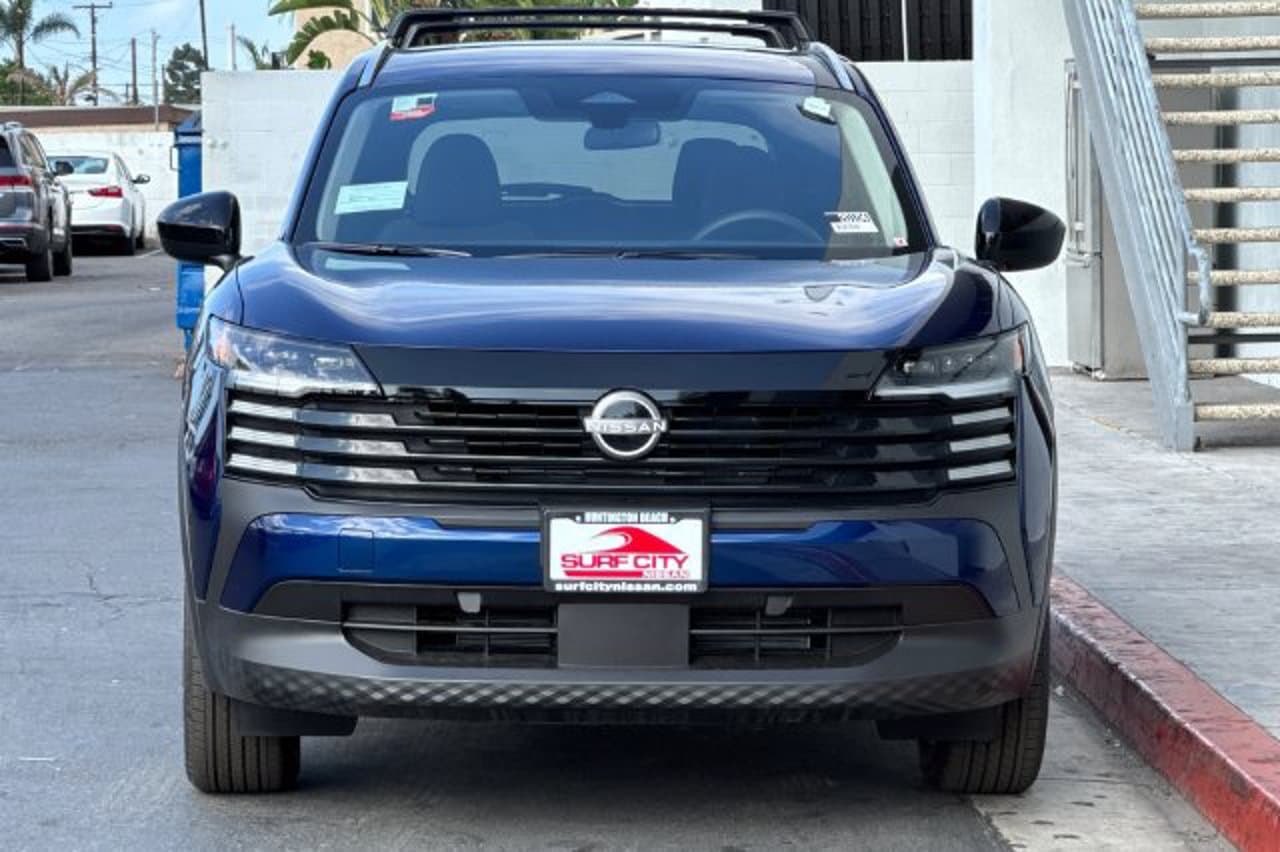 2027 Nissan Kicks SV 6