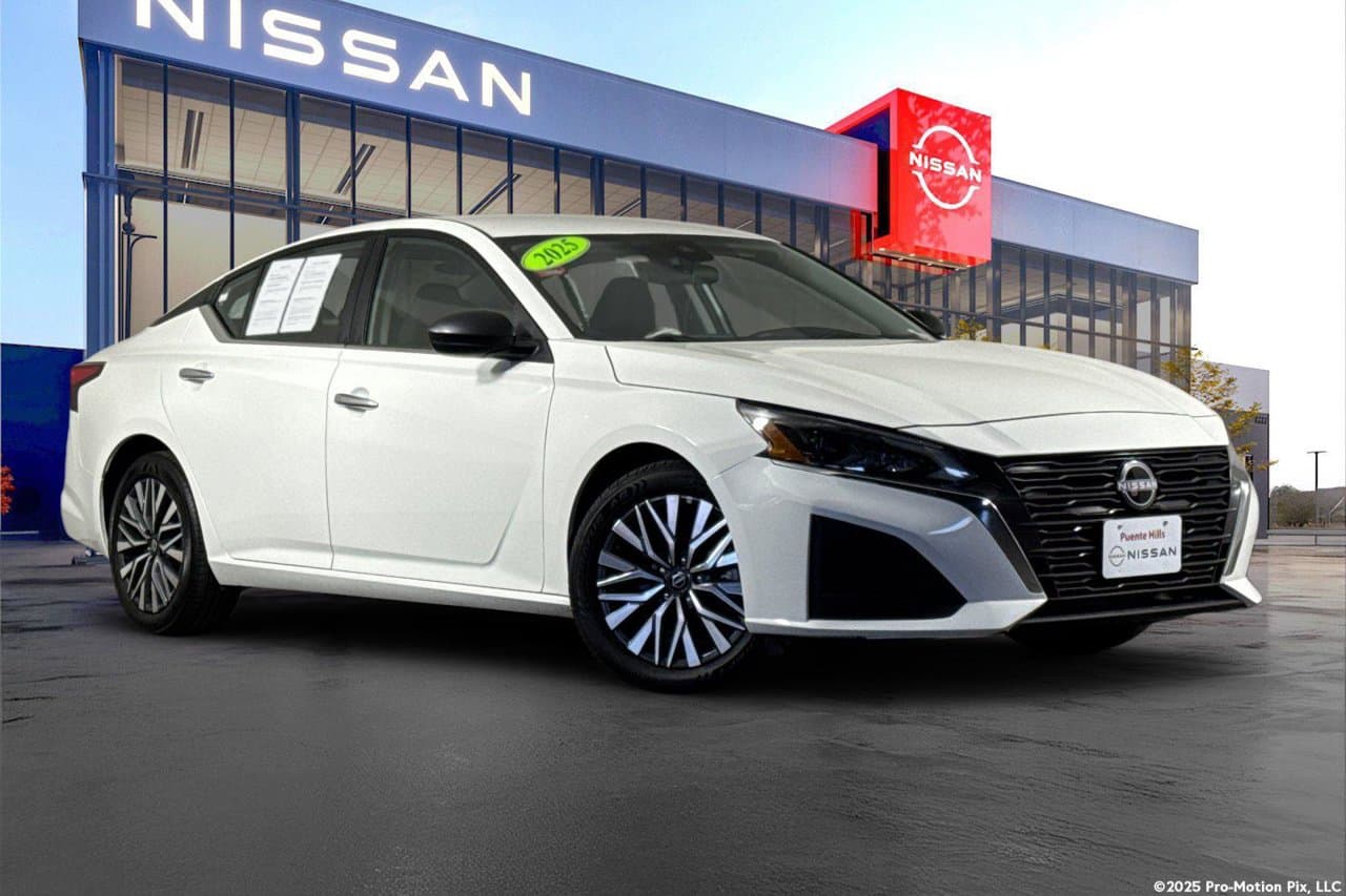 2025 Nissan Altima SV 1