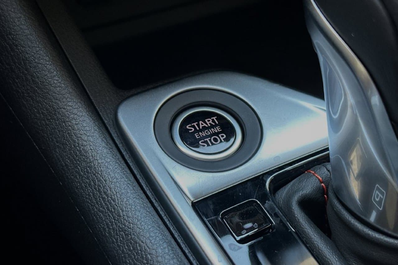 2025 Nissan Sentra SR 18