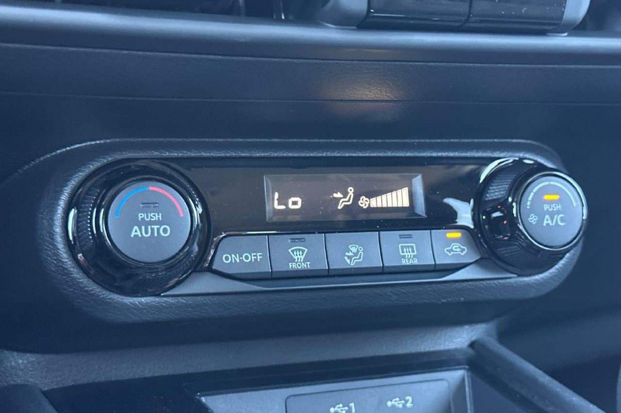 2027 Nissan Kicks SV 17