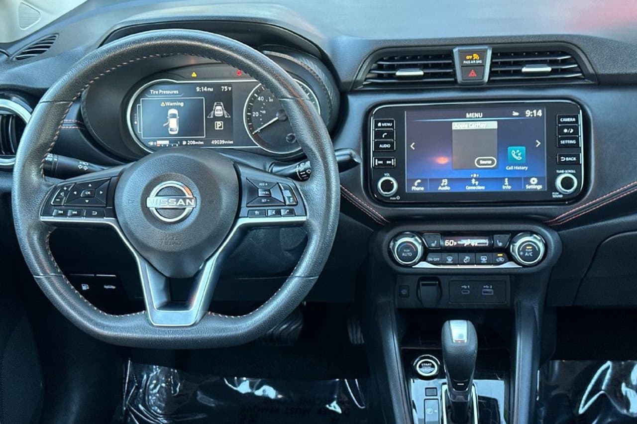 2024 Nissan Versa SR 11