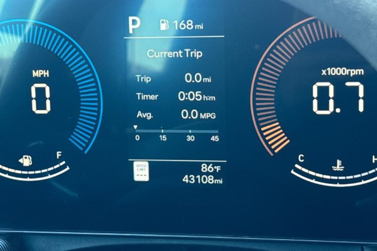 2025 Hyundai Sonata SEL 22