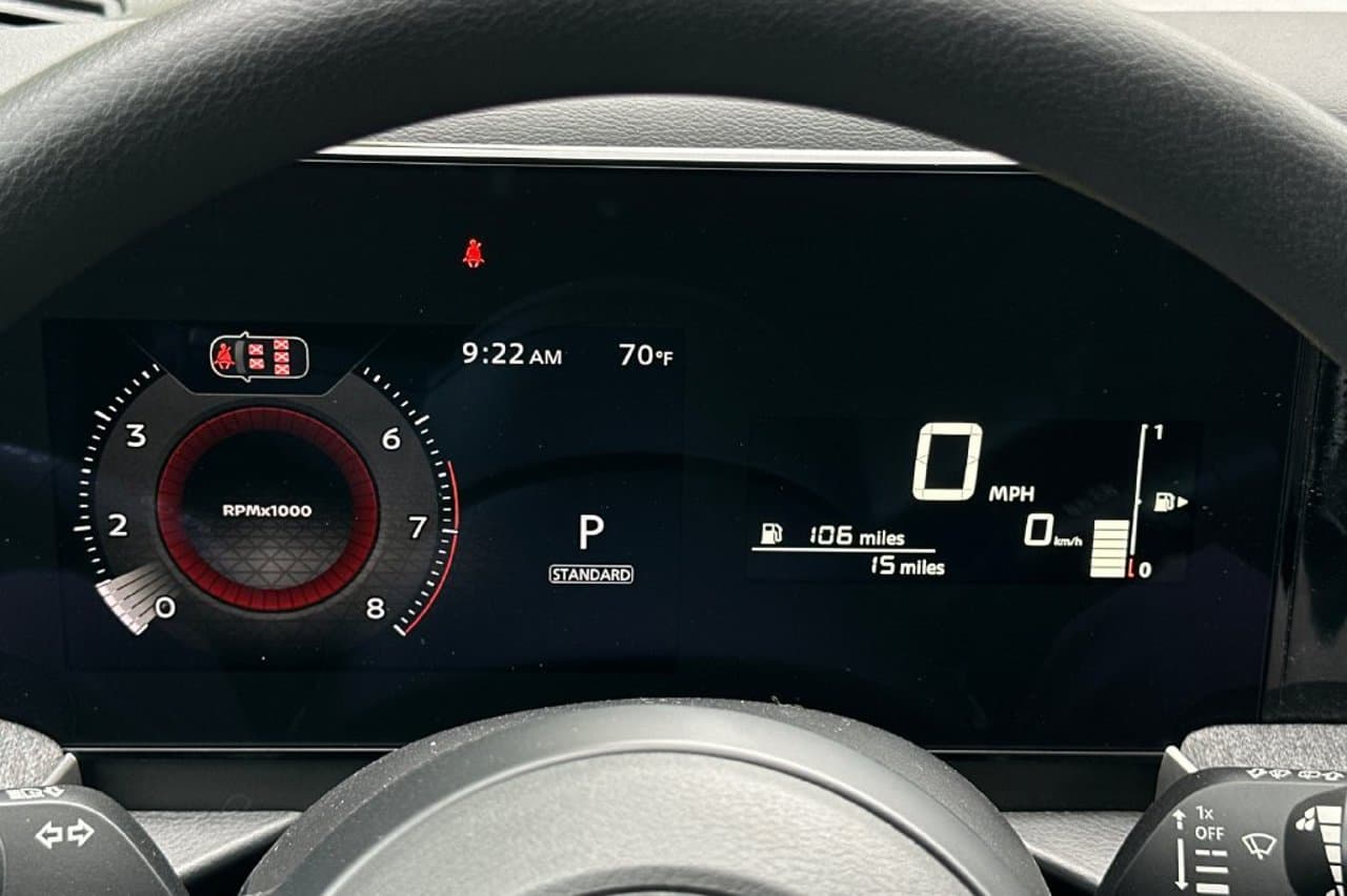 2027 Nissan Kicks SV 21
