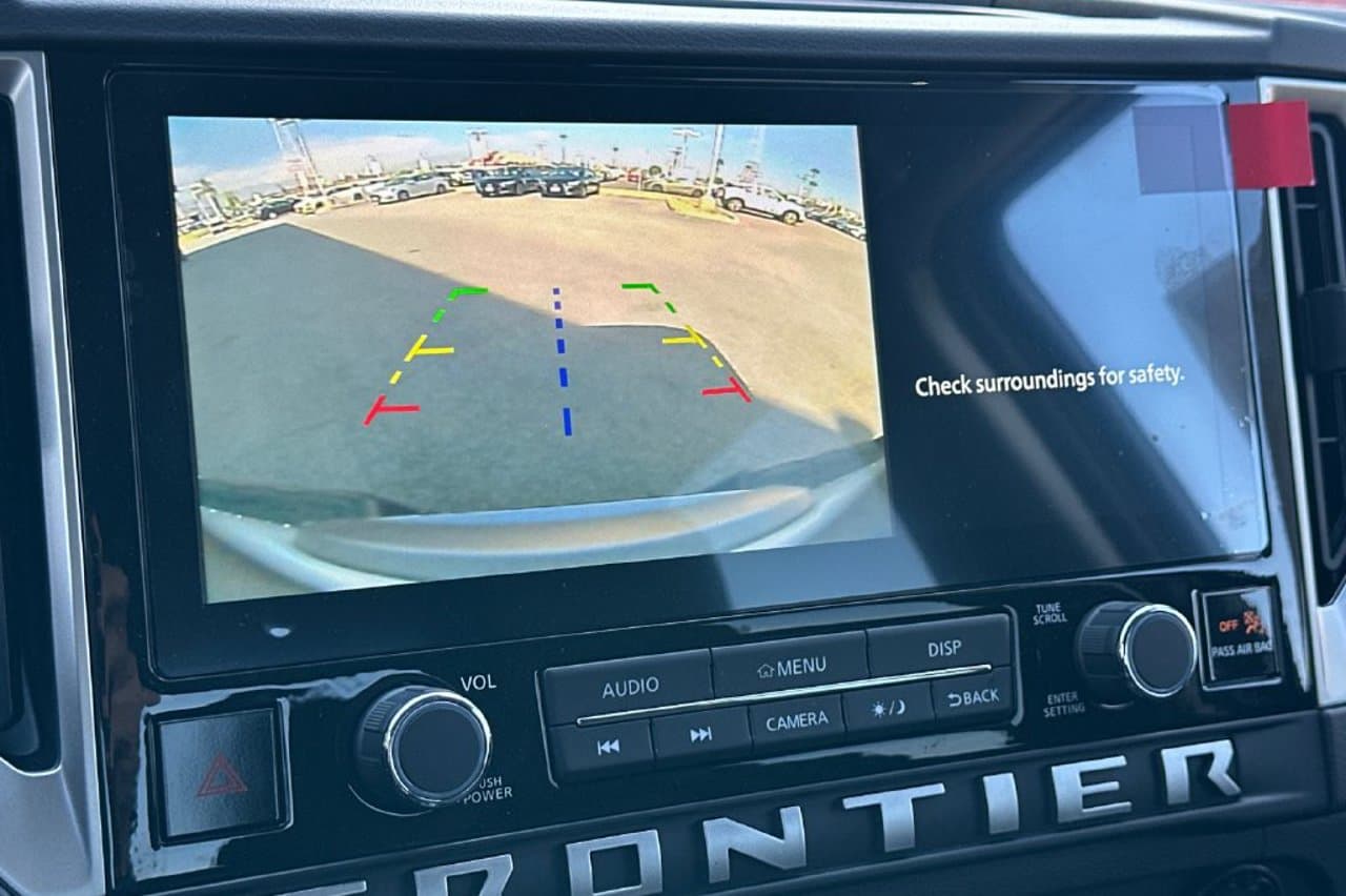 2026 Nissan Frontier SV 15