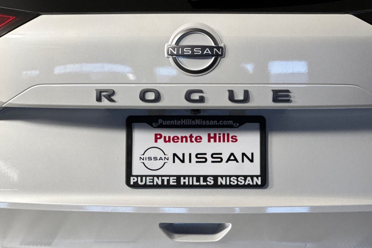 2026 Nissan Rogue SV 29