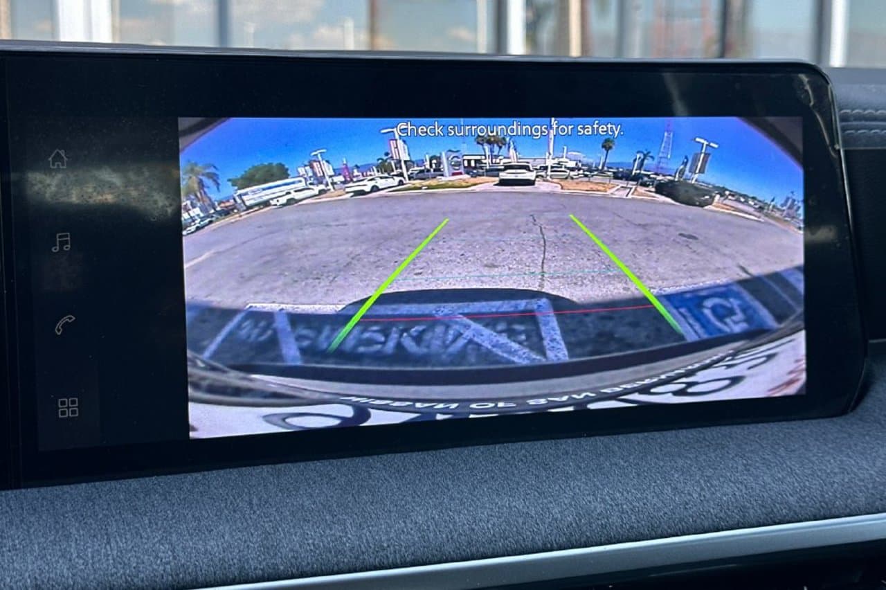 2026 Nissan Kicks SV 15