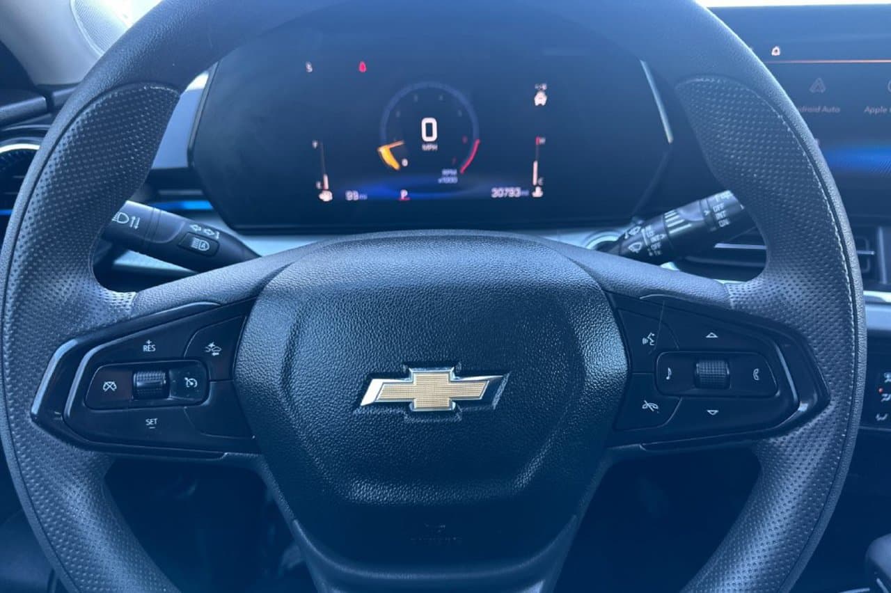 2025 Chevrolet Trax LT 20