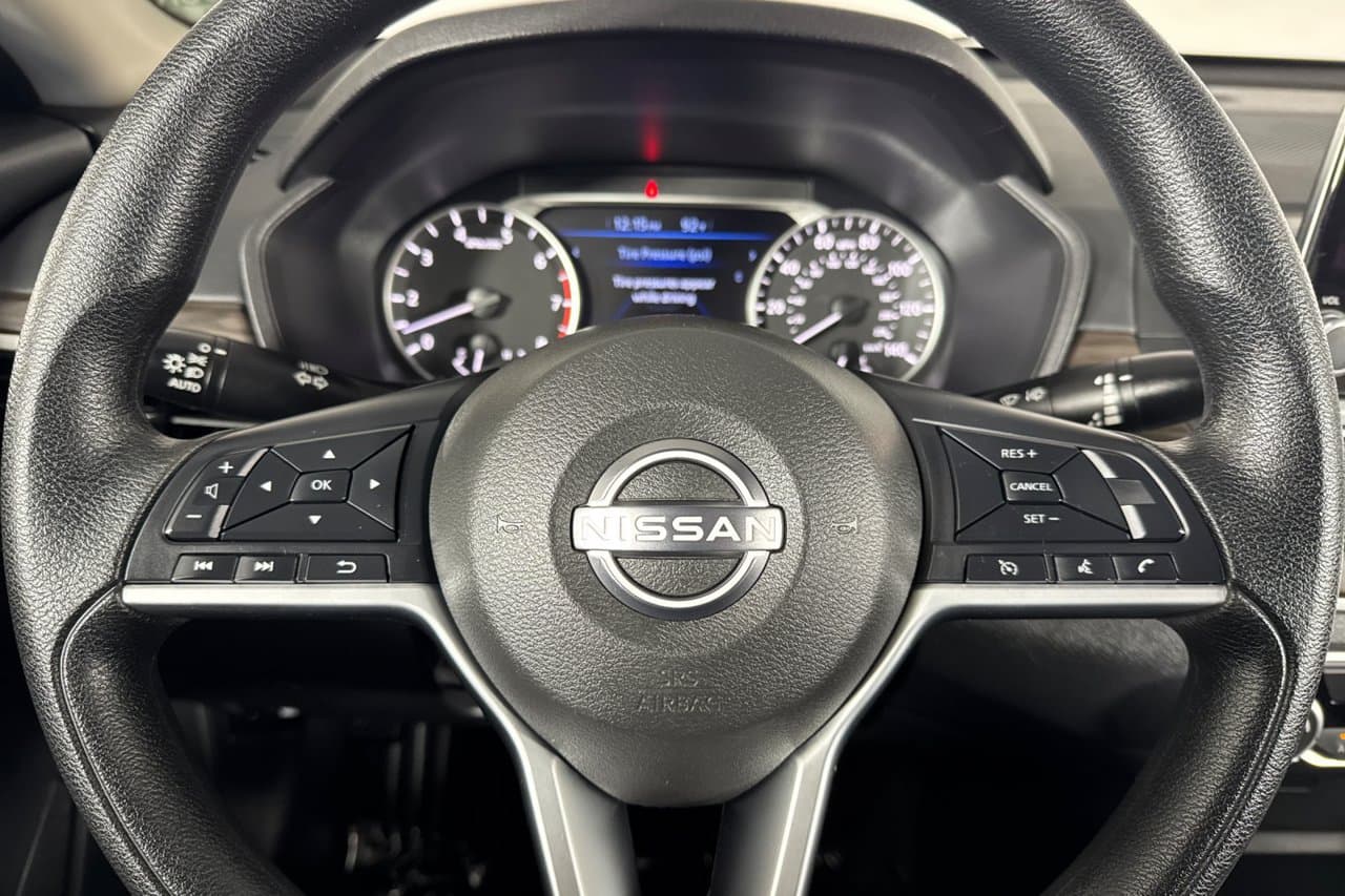 2024 Nissan Altima 2.5 SV 19