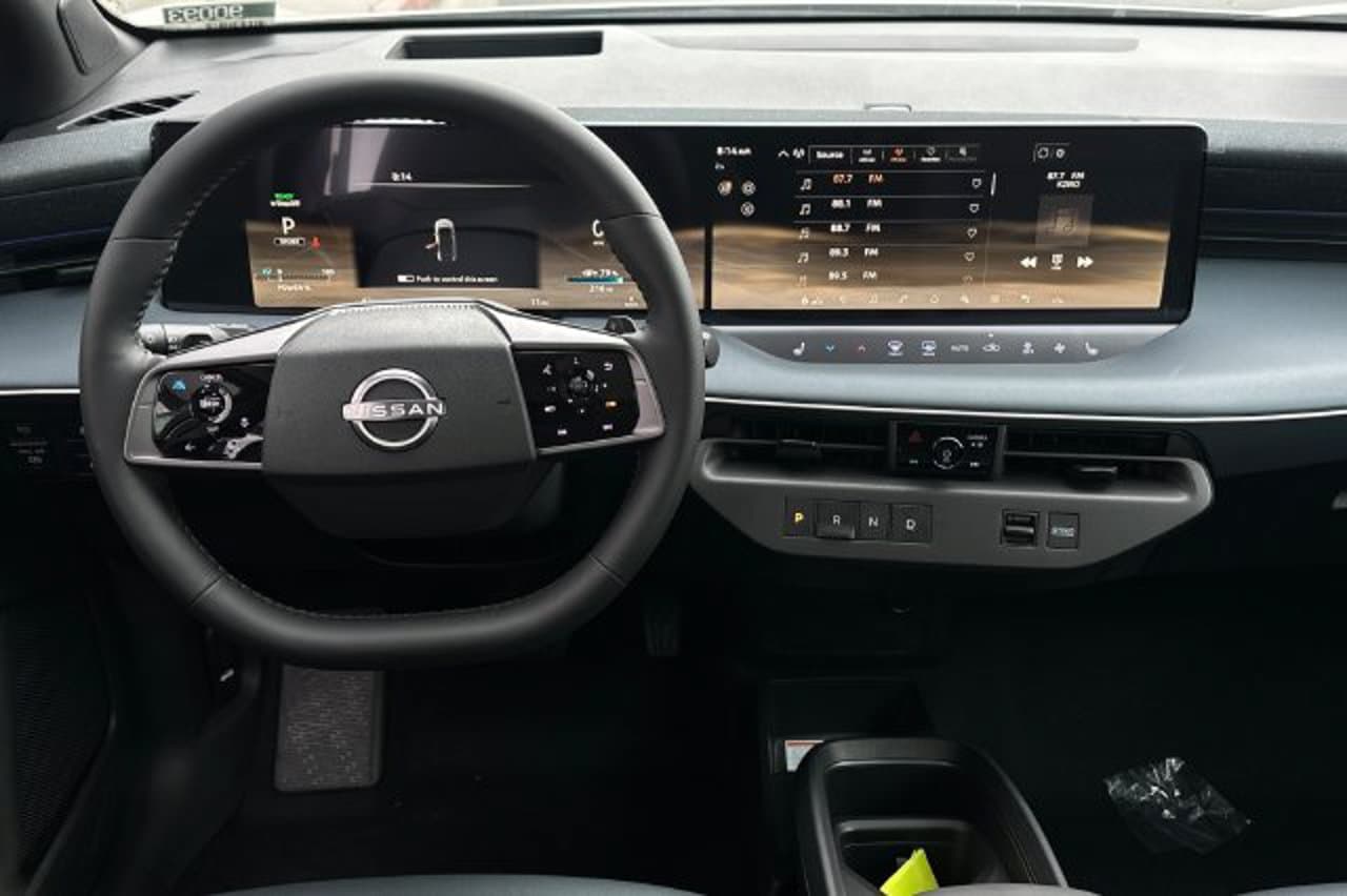 2026 Nissan LEAF PLATINUM+ 11