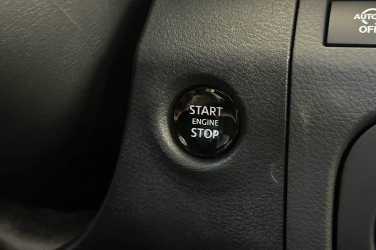 2026 Nissan Frontier SV 18