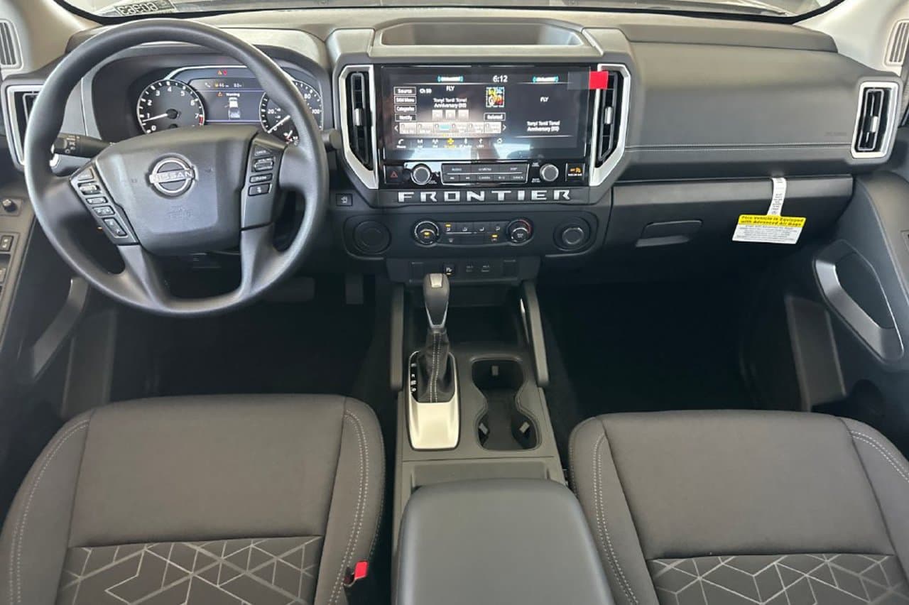 2026 Nissan Frontier SV 10