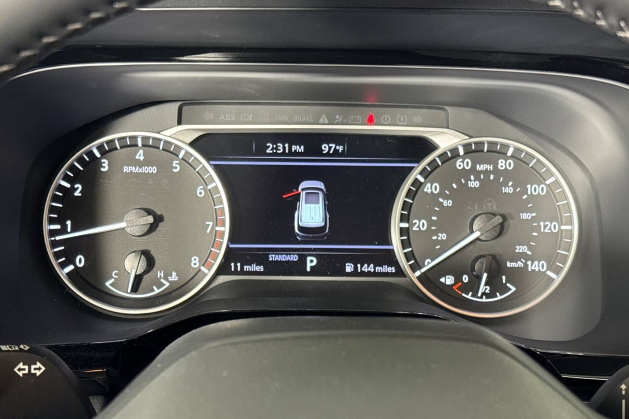 2026 Nissan Pathfinder SV 22