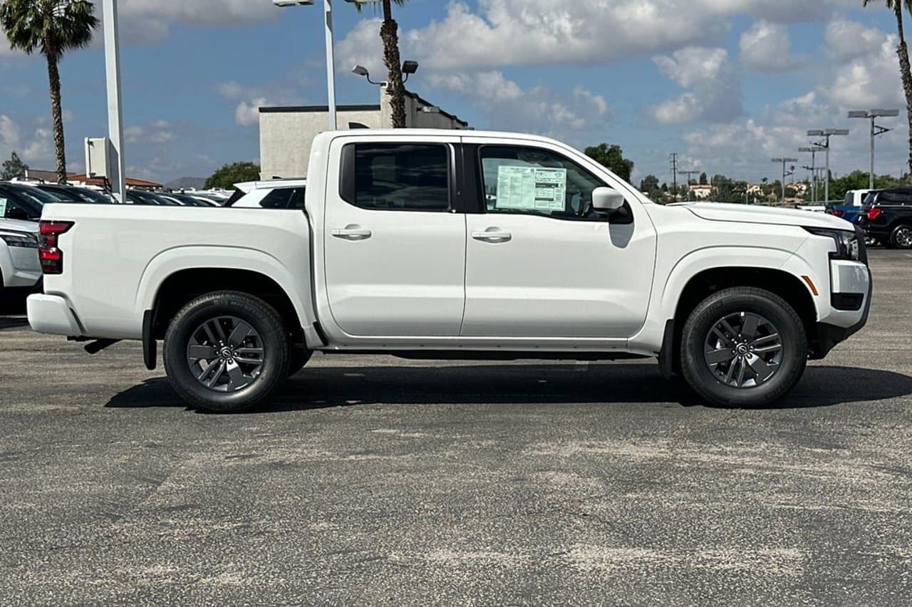2026 Nissan Frontier SV 2