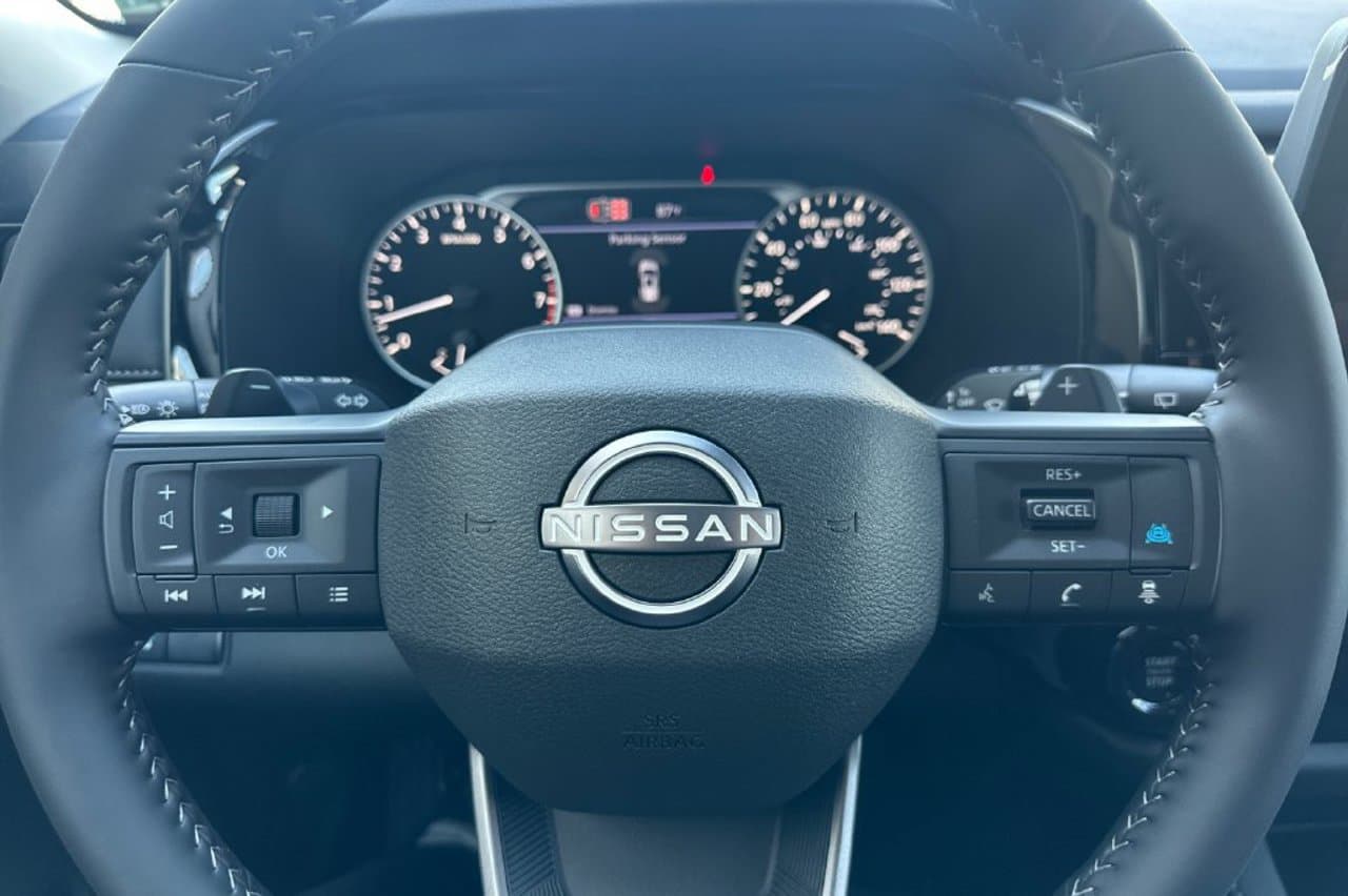 2026 Nissan Pathfinder SV 20