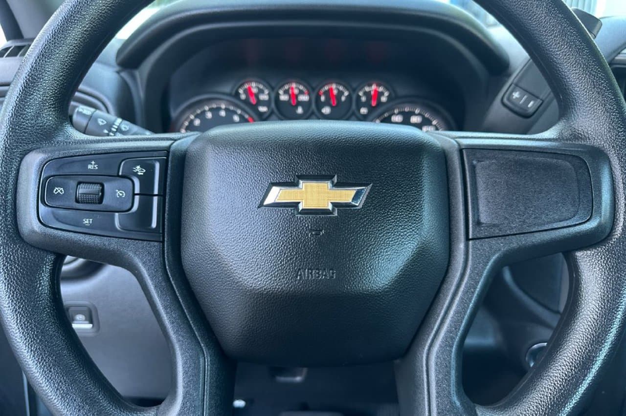 2025 Chevrolet Silverado 1500 Work Truck 18