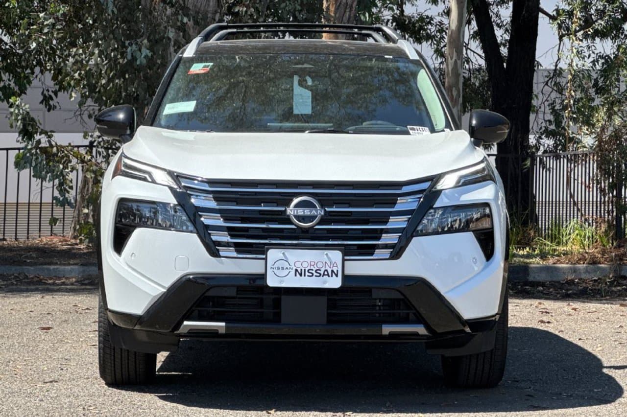 2026 Nissan Rogue Platinum 7