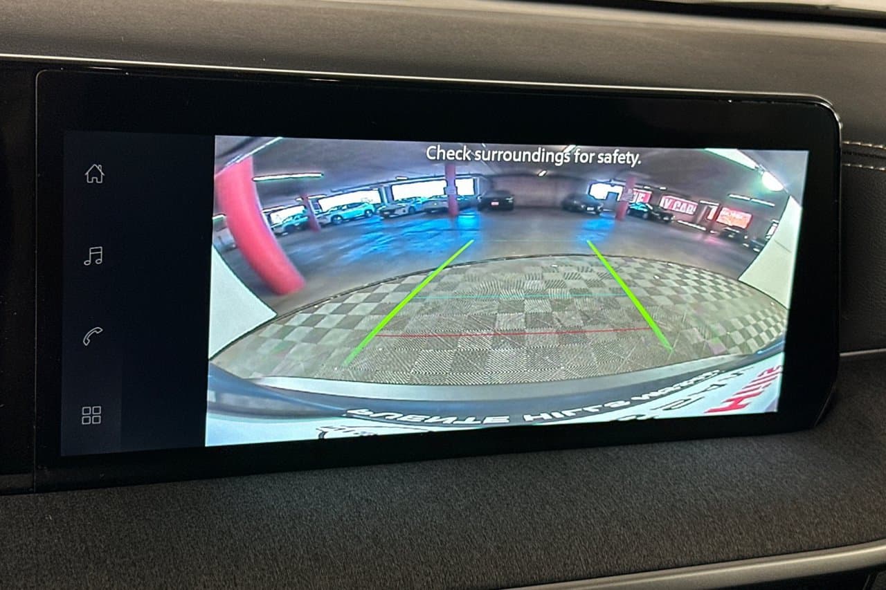 2026 Nissan Kicks SV 16