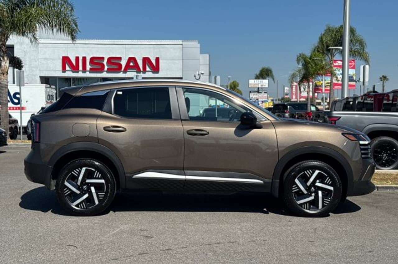 2026 Nissan Kicks SV 3