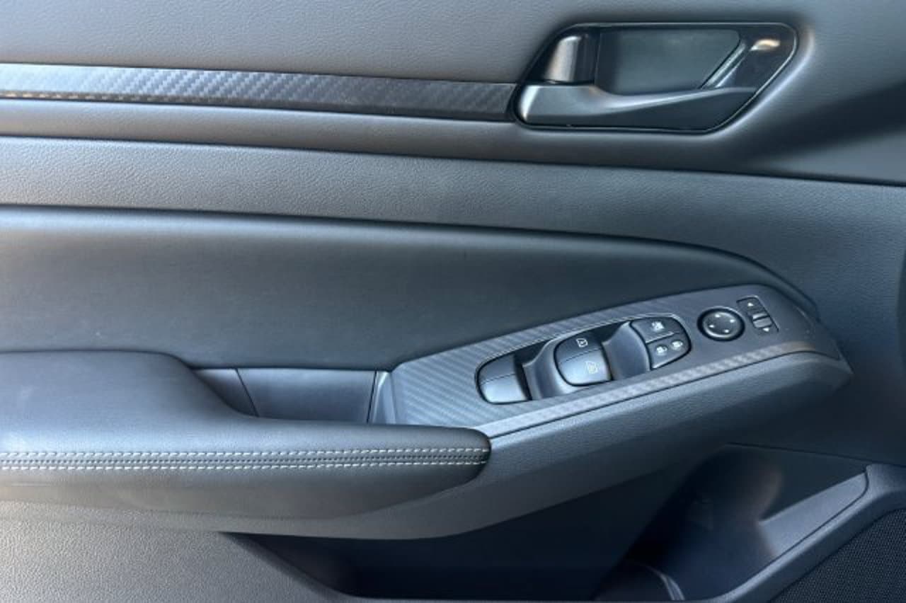 2026 Nissan Altima SV 8