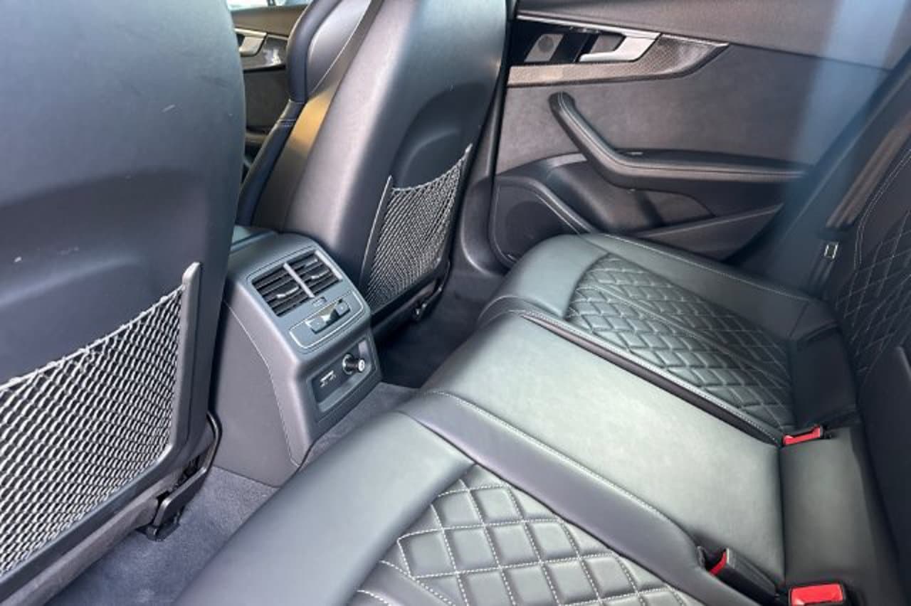 2022 Audi S4 Sedan Premium Plus 10