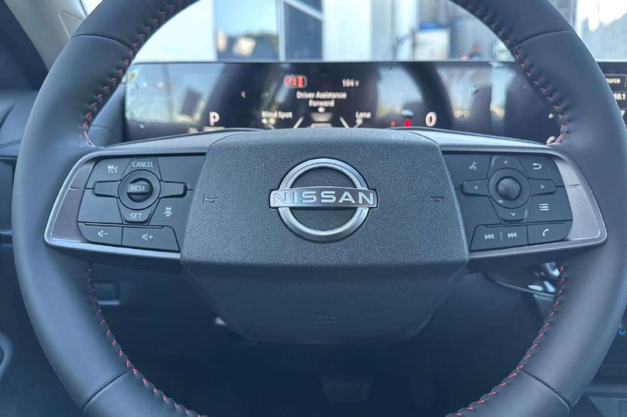 2027 Nissan Sentra SR 18