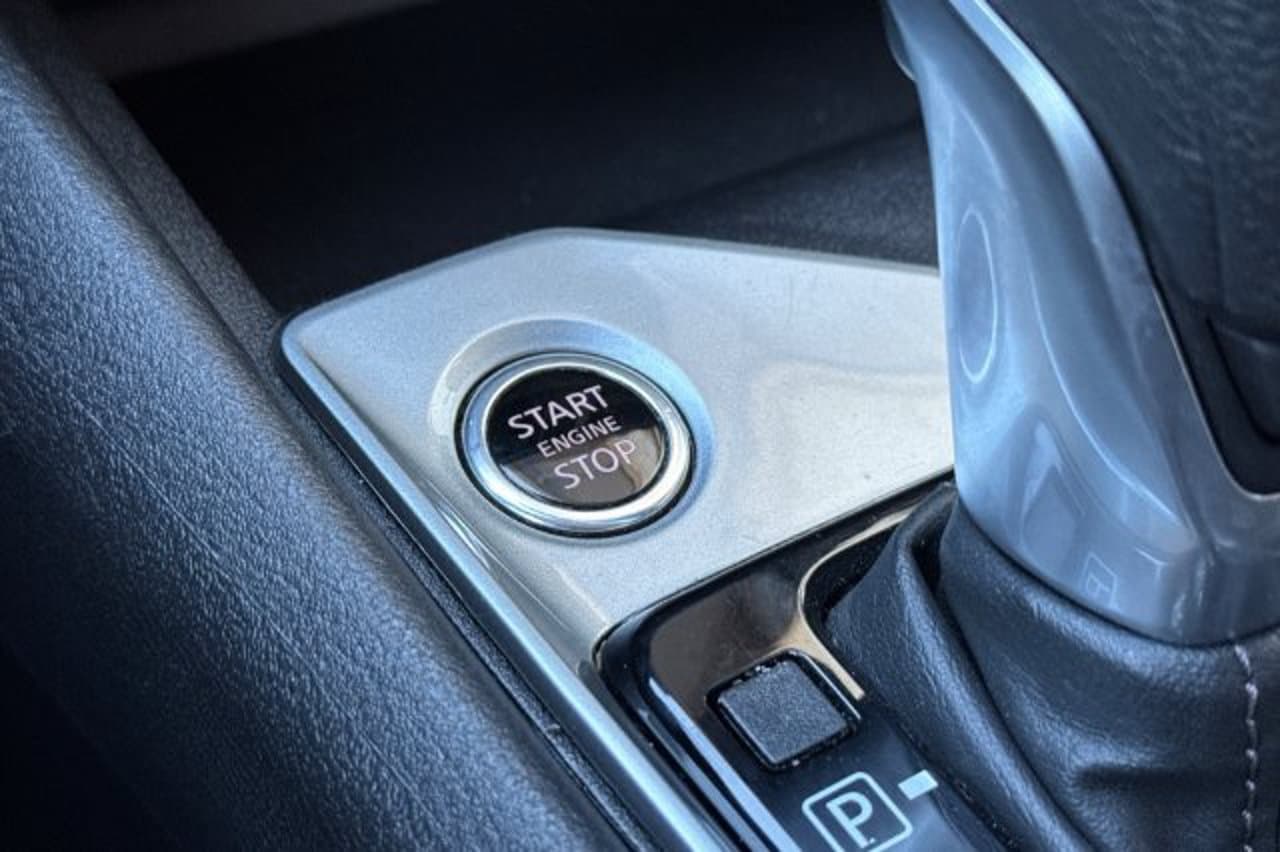 2025 Nissan Altima SV 19